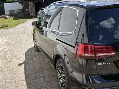 Gebraucht VW Sharan Allstar 150 PS (110 kW) 2017 Schwarz Van / Kleinbus