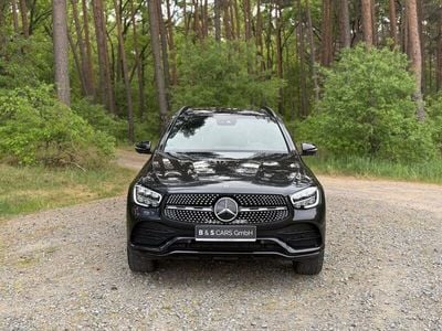 Mercedes GLC300