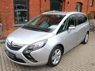Gebraucht Opel Zafira Tourer Innovation 140 PS (102 kW) 2016 Silber Van / Kleinbus