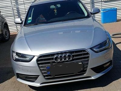Gebraucht Audi A4 Attraction 136 PS (100 kW) 2015 Silber Kombi