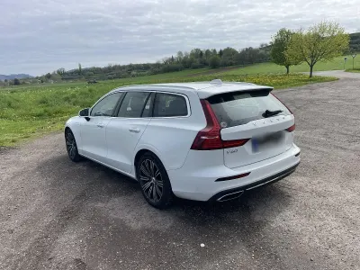 Brugt Volvo V60 252 HK (185 kW) 2021 Hvid Stationcar