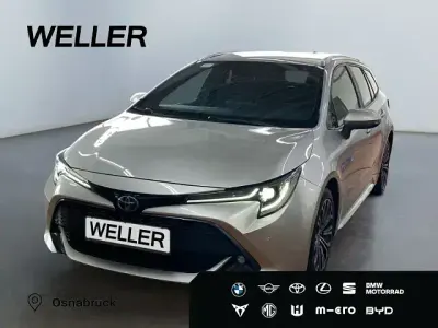Gebraucht Toyota Corolla Team 122 PS (89 kW) 2022 Silber Kombi