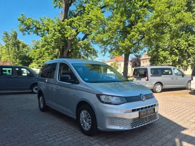 Gebraucht VW Caddy 102 PS (75 kW) 2022 Silber Van / Kleinbus