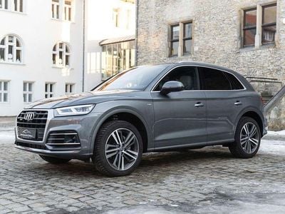 Grau Gebraucht 2020 Audi Q5 S-Line SUV | 32.999 € (Superpreis)