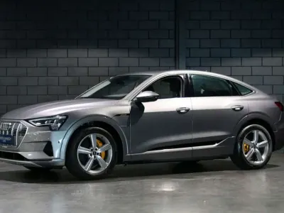 Second-hand Audi e-tron Sportback Advanced 230 kW (313 CP) 2022 Gri SUV