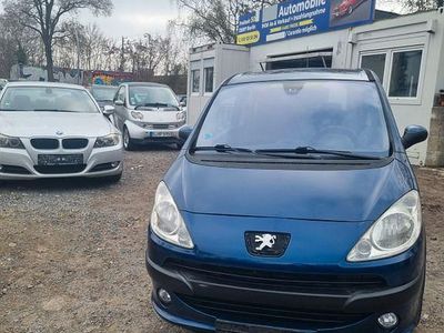 Gebraucht Peugeot 1007 Premium 109 PS (80 kW) 2006 Blau Van / Kleinbus