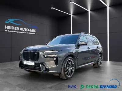 Gebraucht BMW X7 M Sport 530 PS (389 kW) 2023 Grau SUV
