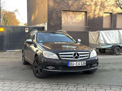Second-hand Mercedes 220 231 CP (169 kW) 2010 Negru Hatchback