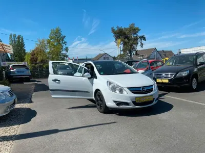 Brugt Opel Corsa 60 HK (44 kW) 2009 Hvid Hatchback