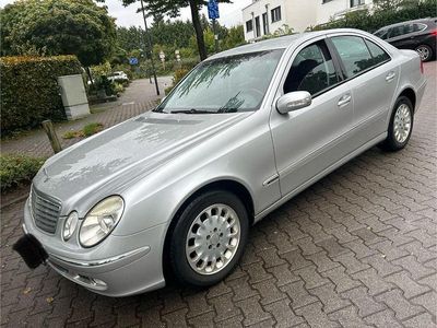 Mercedes E240
