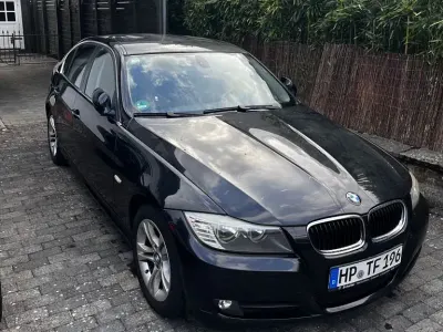 Gebraucht BMW 318 143 PS (105 kW) 2009 Schwarz Limousine