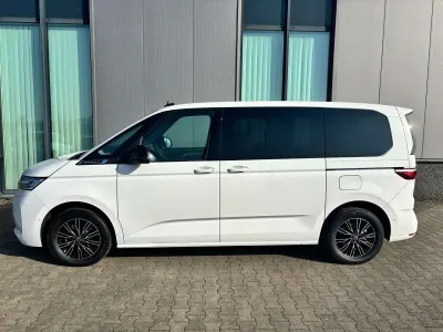 Neu VW Multivan Pro 150 PS (110 kW) 2026 Unilackierung candyweiß Van / Kleinbus