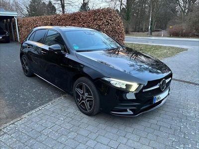 Gebraucht Mercedes A250 AMG line 218 PS (160 kW) 2021 Schwarz Limousine