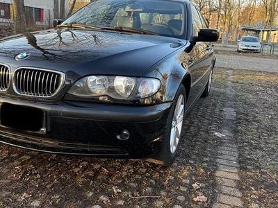 Schwarz Gebraucht 2003 BMW 316 Limousine | 3.000 € (Etwas zu teuer)