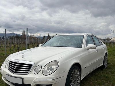Gebraucht Mercedes E280 Avantgarde 231 PS (169 kW) 2007 Weiß Limousine