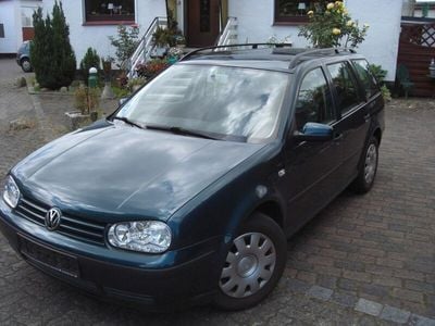 Gebraucht VW Golf IV 105 PS (77 kW) 2001 Grün Kombi