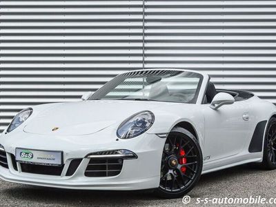 Porsche 911 Carrera GTS