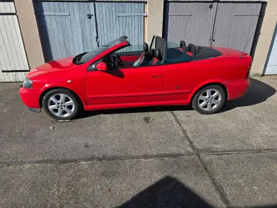 Gebraucht Opel Astra 125 PS (91 kW) 2003 Rot Cabrio