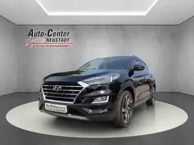 Gebraucht Hyundai Tucson Premium 136 PS (100 kW) 2020 Schwarz SUV