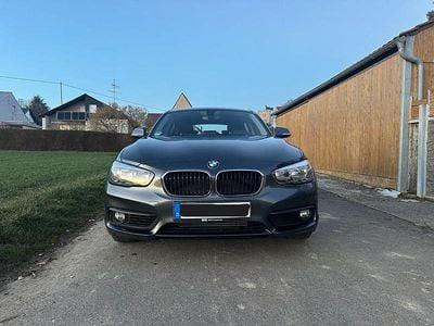 Gebraucht BMW 116 Advantage 109 PS (80 kW) 2019 Grau Kleinwagen