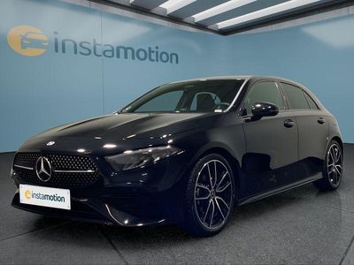 Gebraucht Mercedes A200 AMG 163 PS (119 kW) 2025 Schwarz Limousine