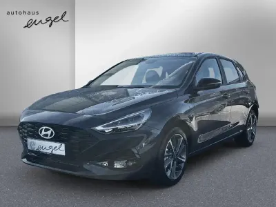 Ny Hyundai i30 Advantage 140 HK (102 kW) 2025 Blå Sedan