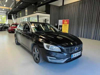 Gebraucht Volvo V60 Ocean Race 181 PS (133 kW) 2014 Schwarz Kombi