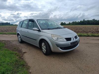 Renault Grand Scénic II
