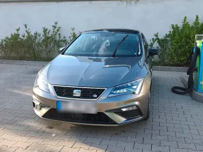 Gebraucht Seat Leon FR 179 PS (131 kW) 2017 Grau Limousine