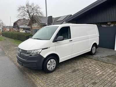 Candyweiss Gebraucht 2024 VW Transporter Van | 31.000 € (Guter Preis)