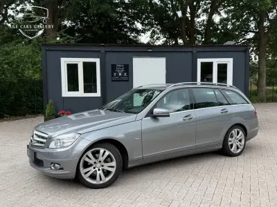 Gebraucht Mercedes C180 156 PS (114 kW) 2010 Silber Kombi