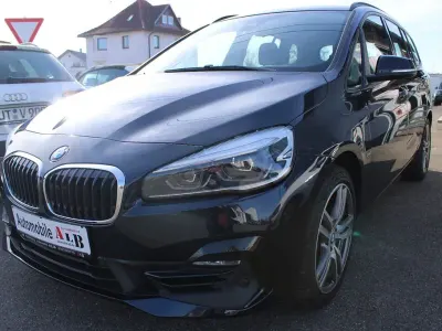 Gebraucht BMW 220 Gran Tourer M Sport 192 PS (141 kW) 2019 Blau Van / Kleinbus