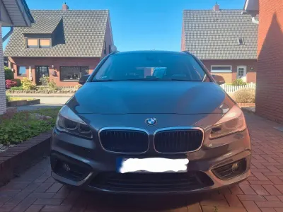 Gebraucht BMW 218 Active Tourer Advantage 150 PS (110 kW) 2016 Grau Van / Kleinbus