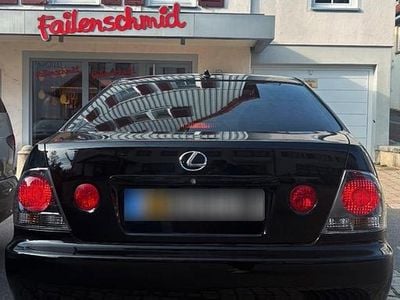 Gebraucht Lexus IS200 155 PS (114 kW) 2004 Schwarz Limousine