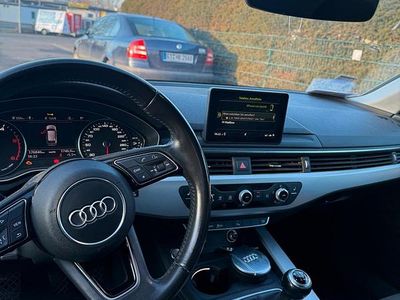 Gebraucht Audi A4 Sport 150 PS (110 kW) 2015 Schwarz Kombi