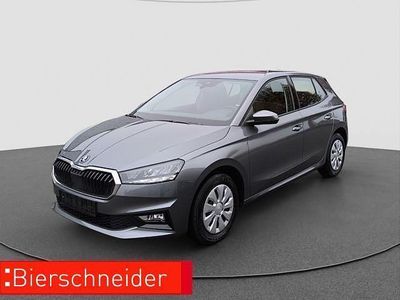 Gebraucht Skoda Fabia Ambition 80 PS (58 kW) 2023 Grau Limousine