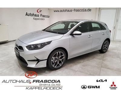 Silber Gebraucht 2024 Kia Ceed Spirit Kleinwagen | 24.410 € (Fairer Preis)