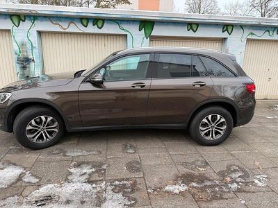 Gebraucht Mercedes GLC220 2017 Braun SUV
