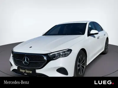 Gebraucht Mercedes E220 Avantgarde 197 PS (144 kW) 2025 Manufaktur lack manufaktur opa Limousine