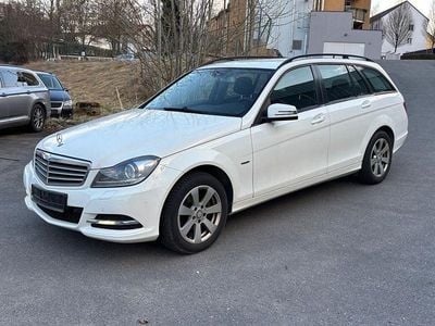 Gebraucht Mercedes C200 136 PS (100 kW) 2011 Weiß Kombi