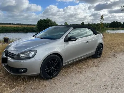 Gebraucht VW Golf Cabriolet Basis 140 PS (102 kW) 2012 Grau Cabrio