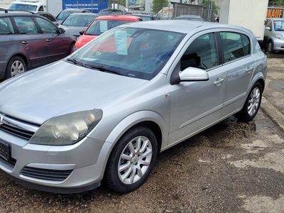 gebraucht Opel Astra Lim. Elegance +++ 148 Tkm +++