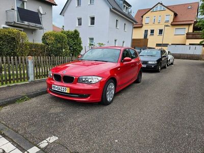 gebraucht BMW 116 i, gepflegt, Rot, 130tkm, UNFALLFREI
