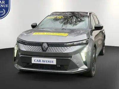 Nouă Renault Scenic E-Tech Iconic 160 kW (218 CP) 2025 Gri SUV