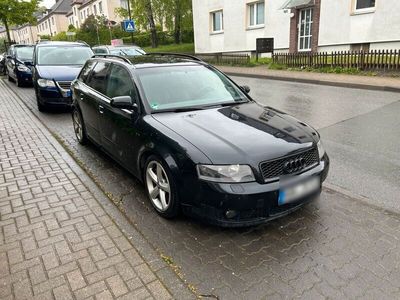 gebraucht Audi A4 b6 S line defekt.