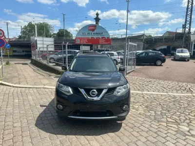 Gebraucht Nissan X-Trail Tekna 177 PS (130 kW) 2017 Schwarz SUV