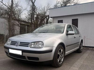 Gebraucht VW Golf IV 102 PS (75 kW) 2001 Silber Limousine