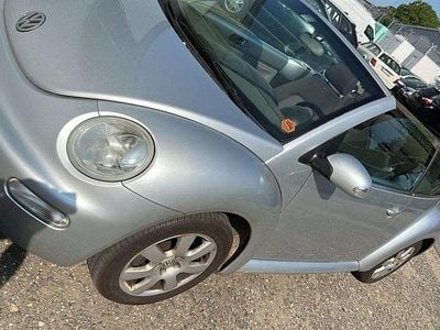 Gebraucht VW New Beetle Cabriolet Highline 116 PS (85 kW) 2006 Reflexsilber metallic Cabrio
