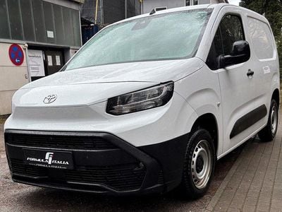 Gebraucht Toyota Proace City 102 PS (75 kW) 2024 Weiß Van / Kleinbus