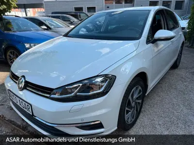 Gebraucht VW Golf VII Sound 150 PS (110 kW) 2018 Weiß Limousine